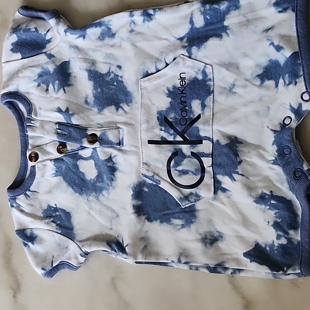 Ck Calvin Klein,Size 0-3mon,Tye dyed